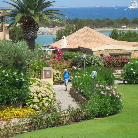 Baia De Bahas - Apartments & Resort Marinella  Buitenkant foto