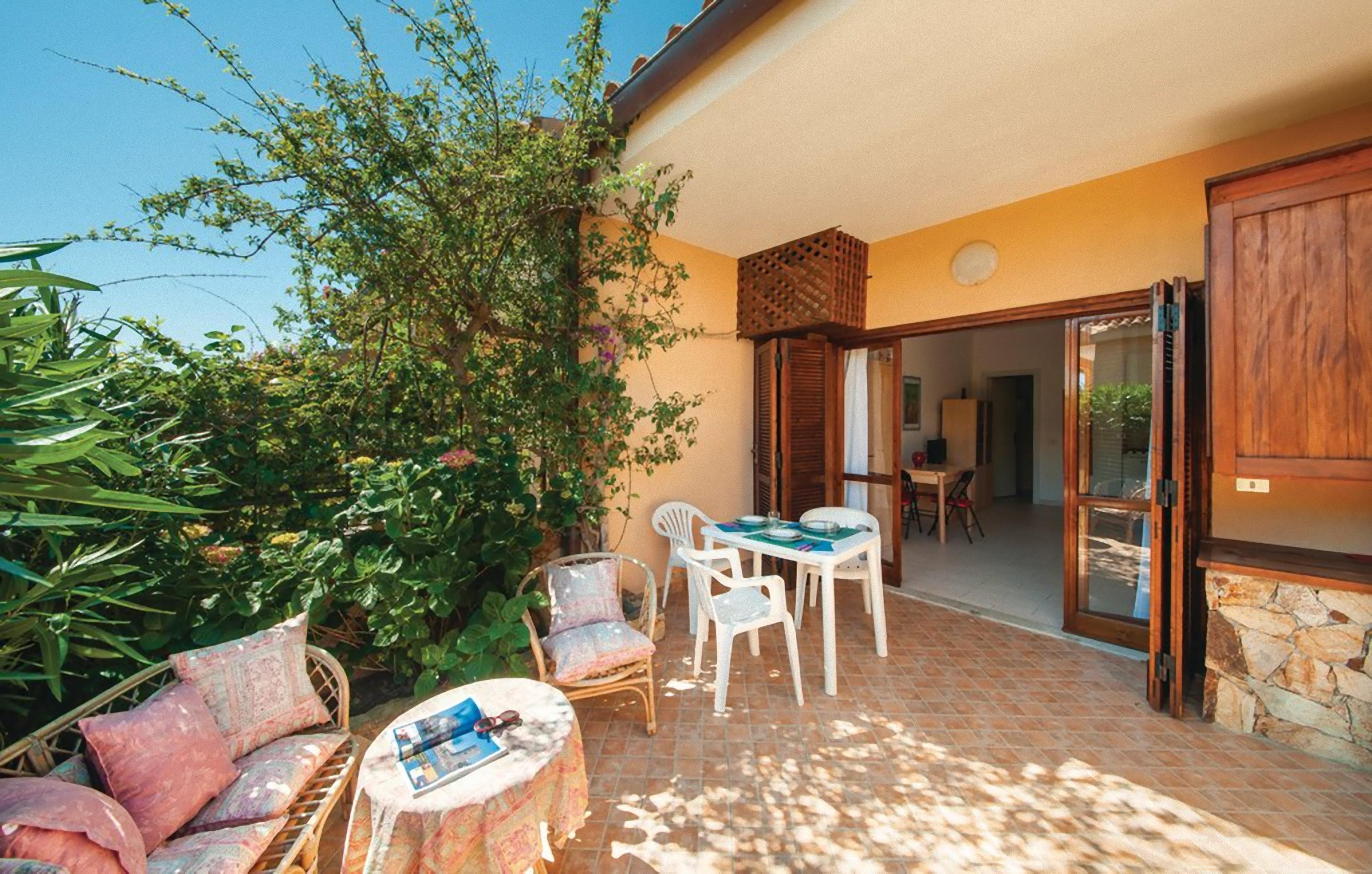Baia De Bahas - Apartments & Resort Marinella  Buitenkant foto