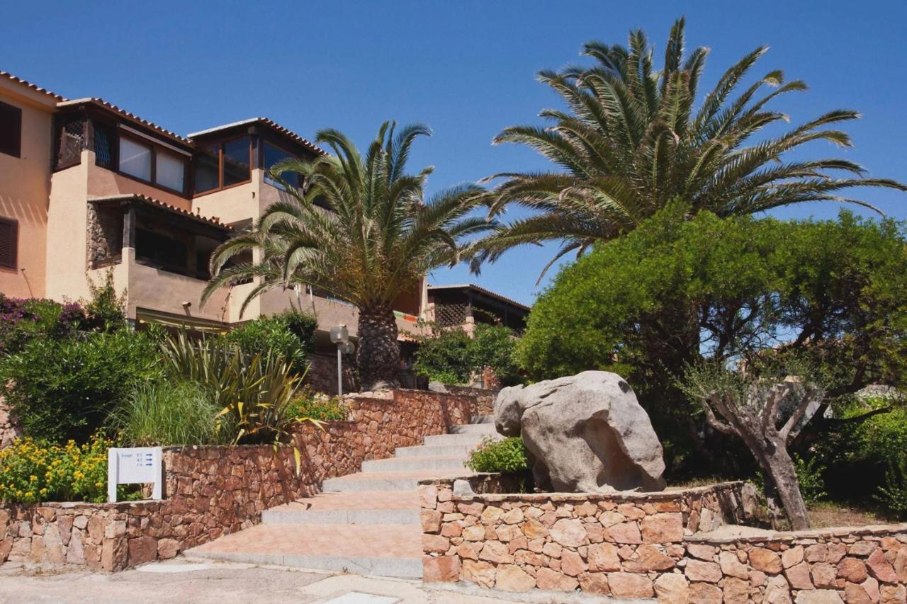 Baia De Bahas - Apartments & Resort Marinella  Buitenkant foto